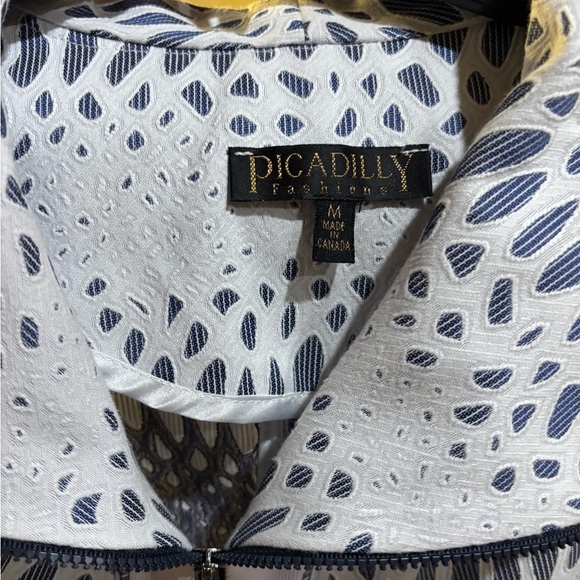 Picadilly Women's White and Blue Patterned Blazer - Picture 2 of 5